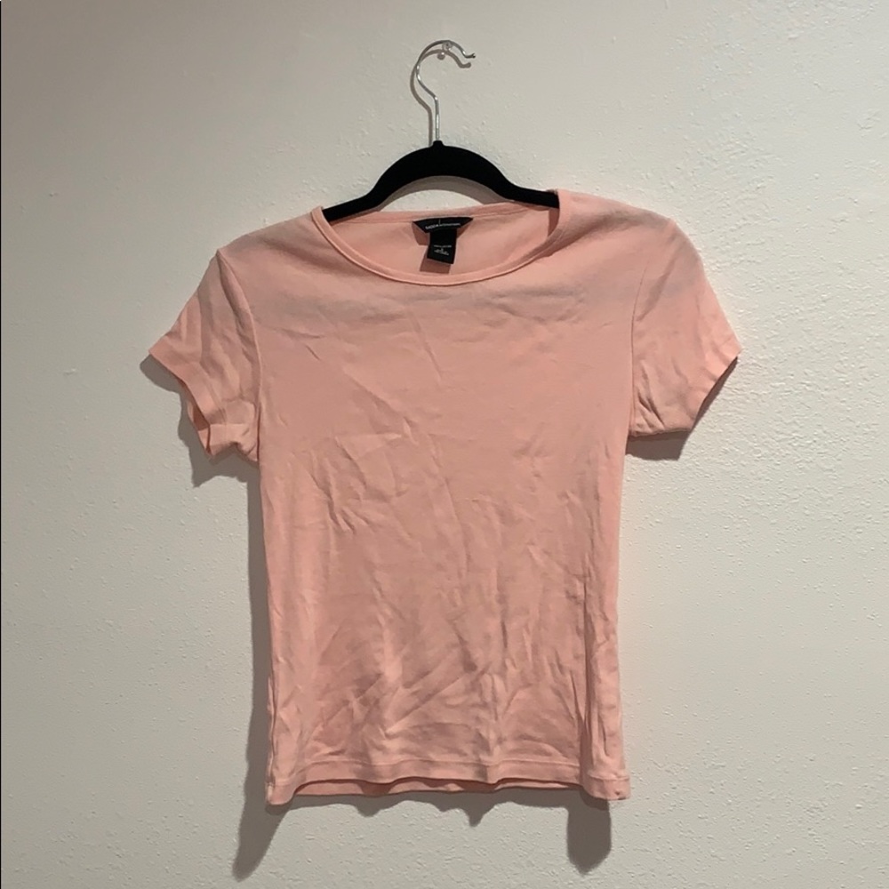 pink shirt